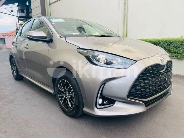 Toyota Yaris 2024 photo 2