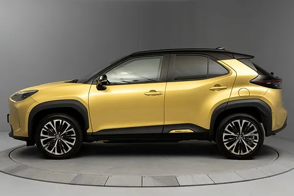 Toyota Yaris Cross 2023 photo 2