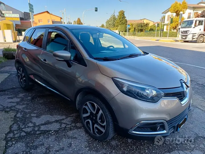 Renault Captur 2014 photo 3