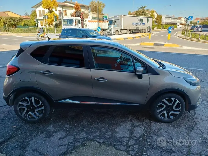 Renault Captur 2014 photo 4