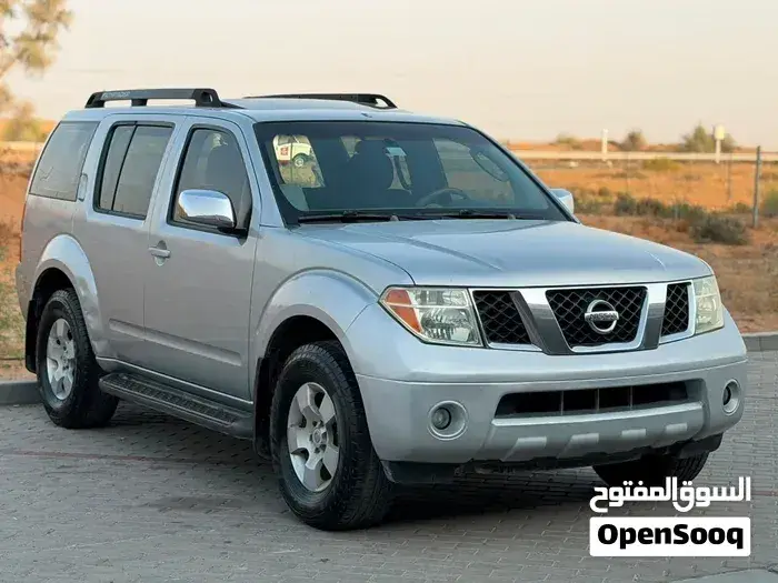 Nissan Pathfinder 2007 photo 2
