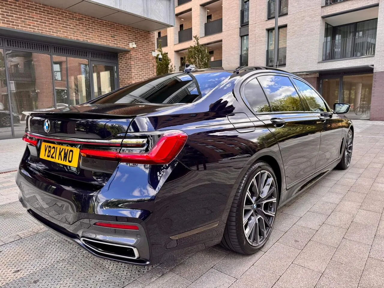 BMW 7 Series 2021 photo 5