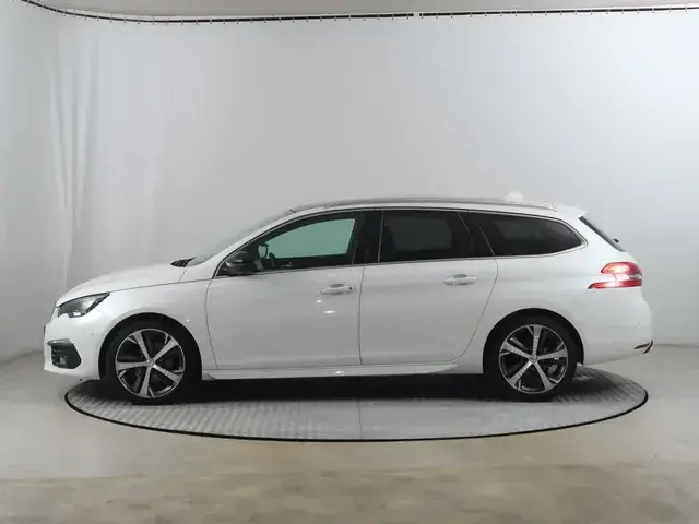 Peugeot 308 Sw 2017 photo 2
