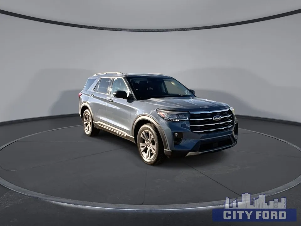 Ford Explorer 2026 photo 2