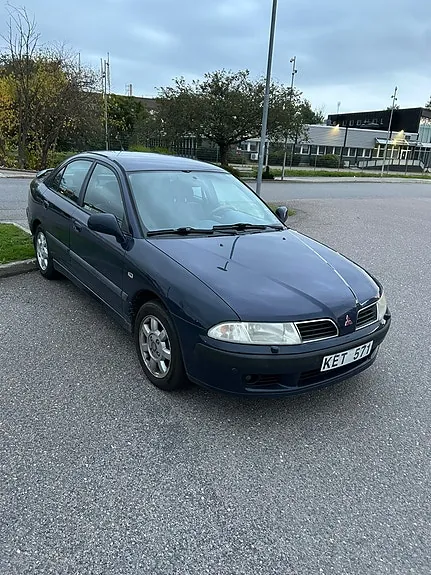 Mitsubishi Carisma