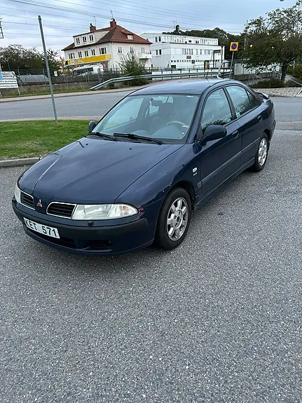 Mitsubishi Carisma 2000 photo 5