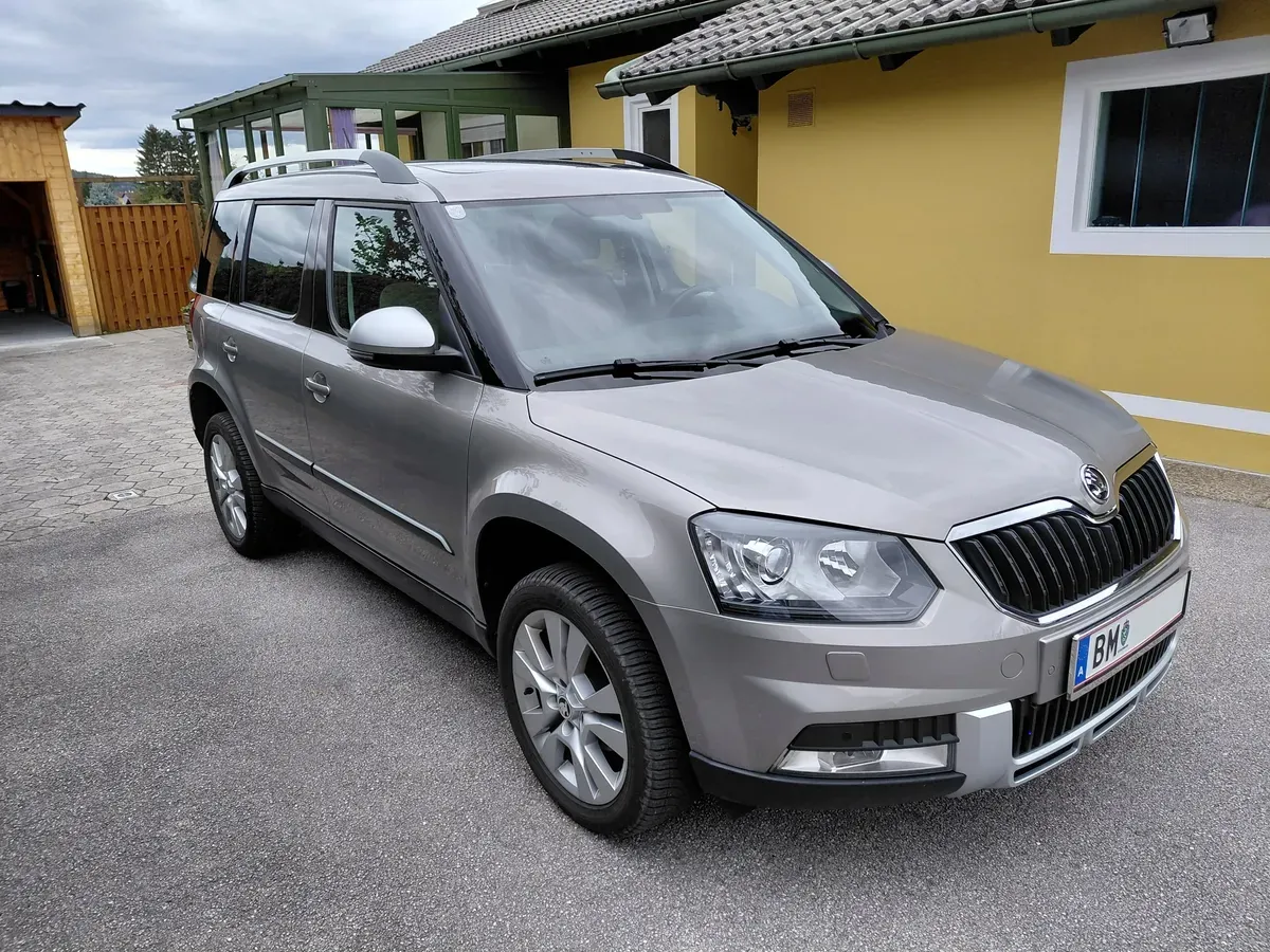 Skoda Yeti 2016 photo 2