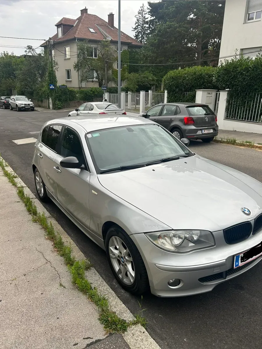 BMW 1 Series 2004 photo 3