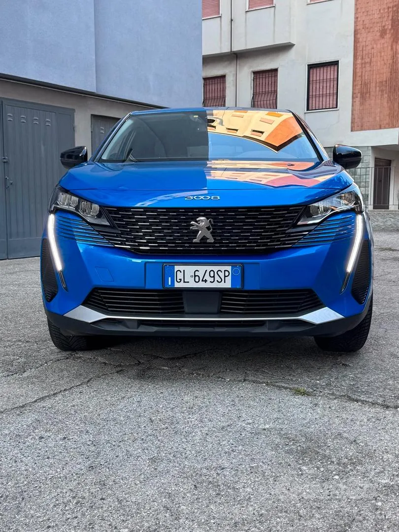 Peugeot 3008 2022 photo 2