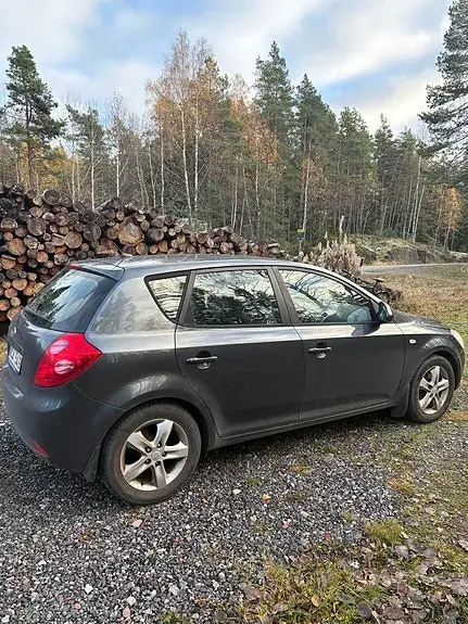 Kia Ceed 2009 photo 2