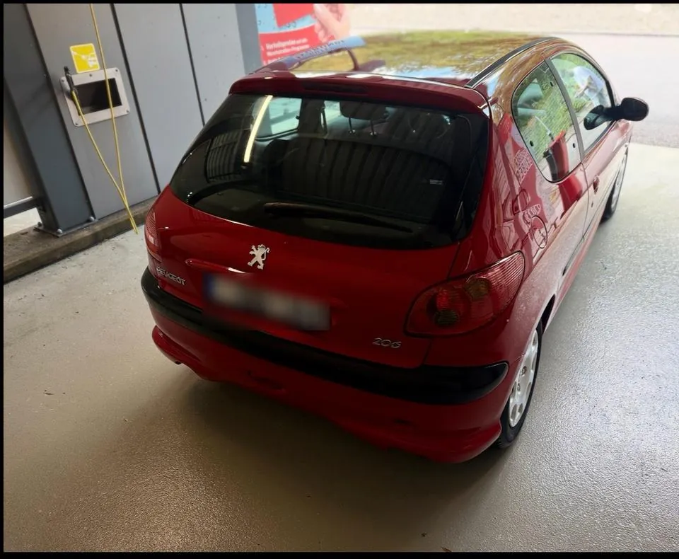 Peugeot 206