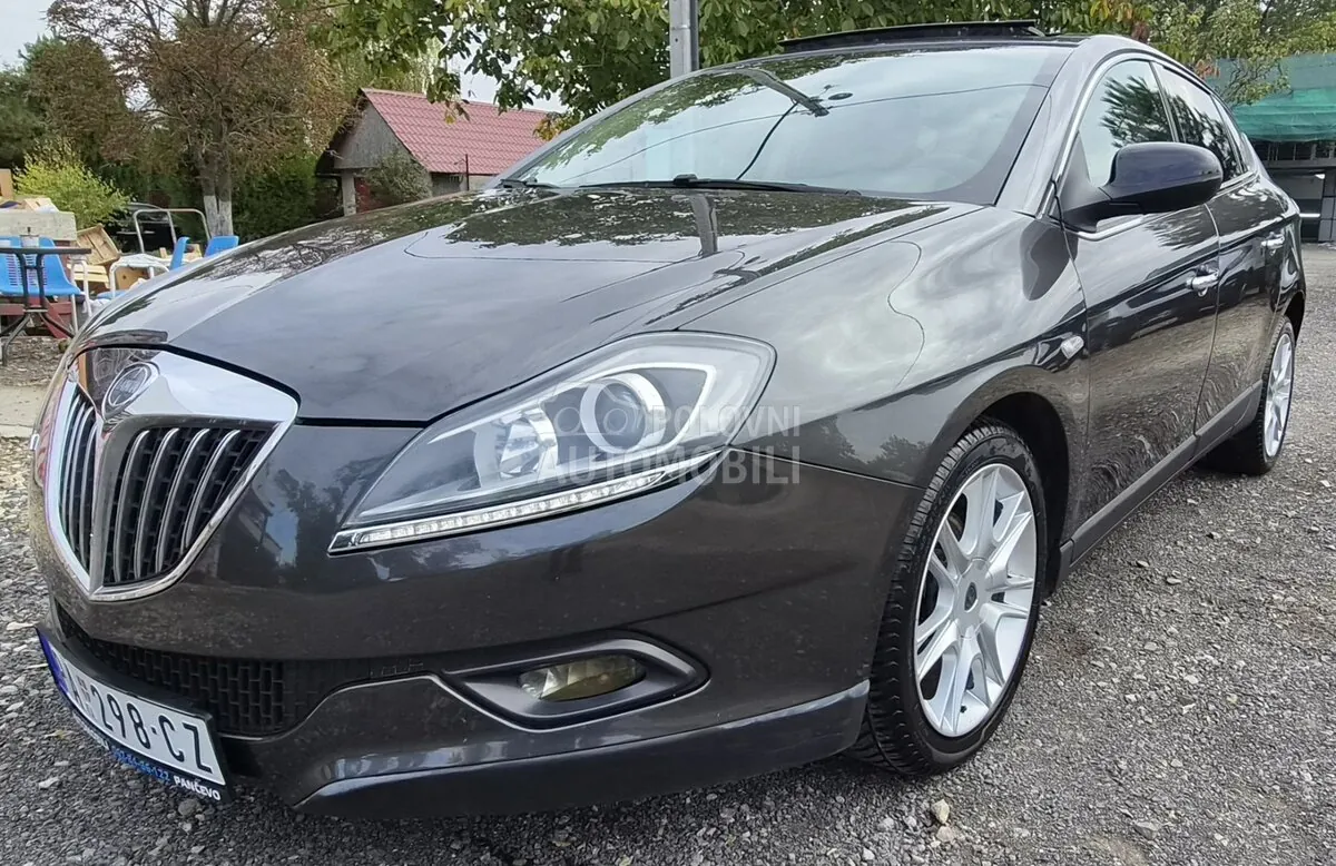 Lancia Delta 2009 photo 2