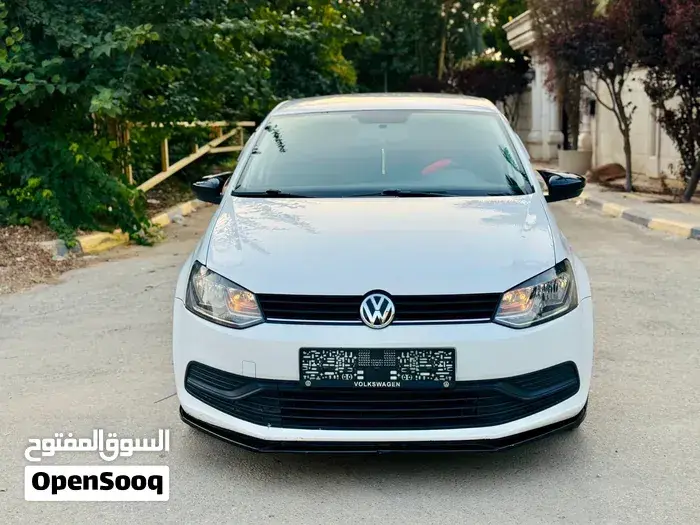 Volkswagen Polo 2015 photo 3