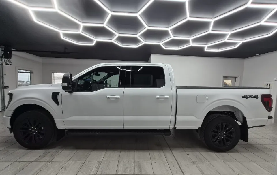 Ford F-150 2026 photo 2