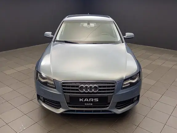 Audi A4 2011 photo 3