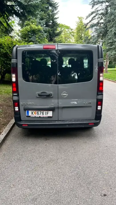 Opel Vivaro 2015 photo 3