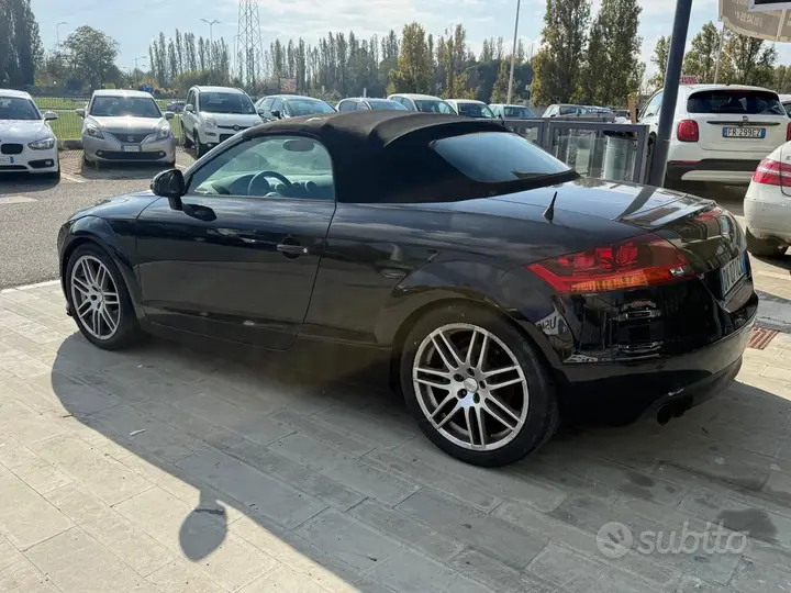 Audi Tt 2009 photo 4