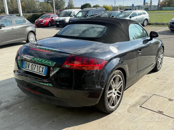 Audi Tt 2009 photo 3