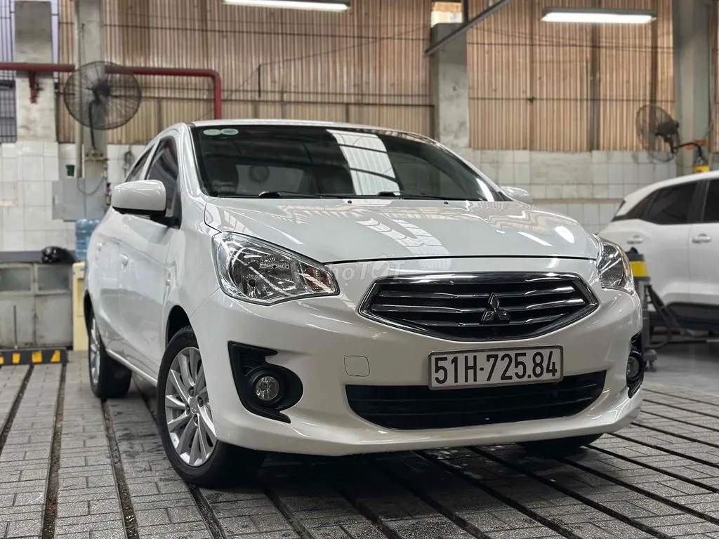 Mitsubishi Attrage