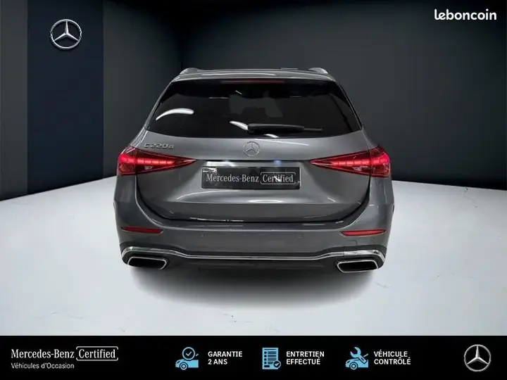 Mercedes-Benz C-Class 2023 photo 4
