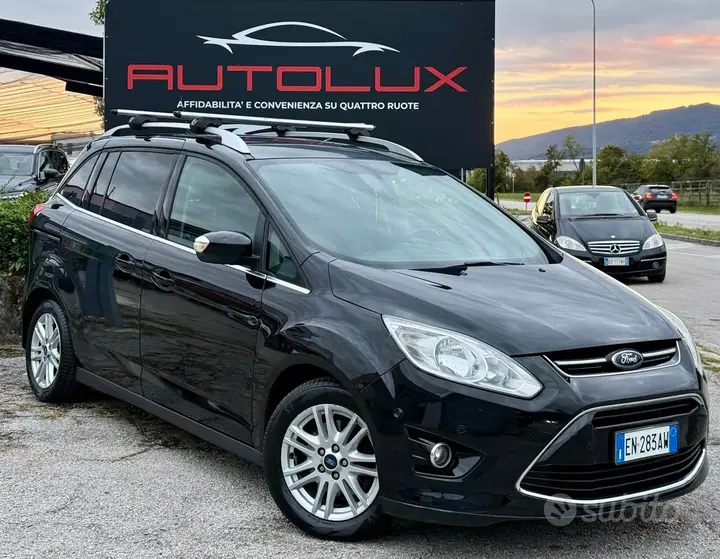 Ford C-Max 2012 photo 2