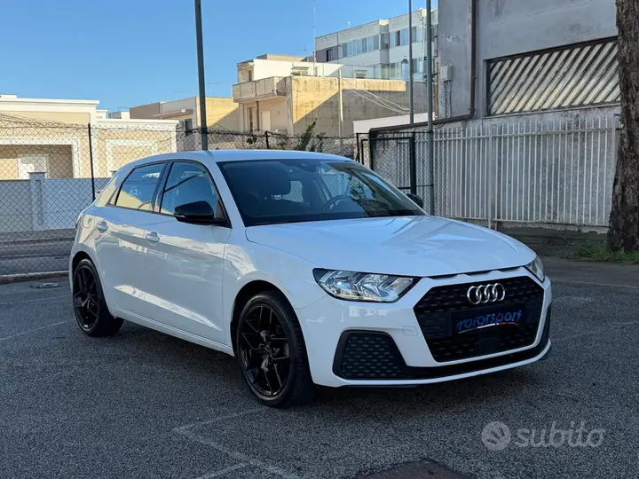 Audi A1 2020 photo 3