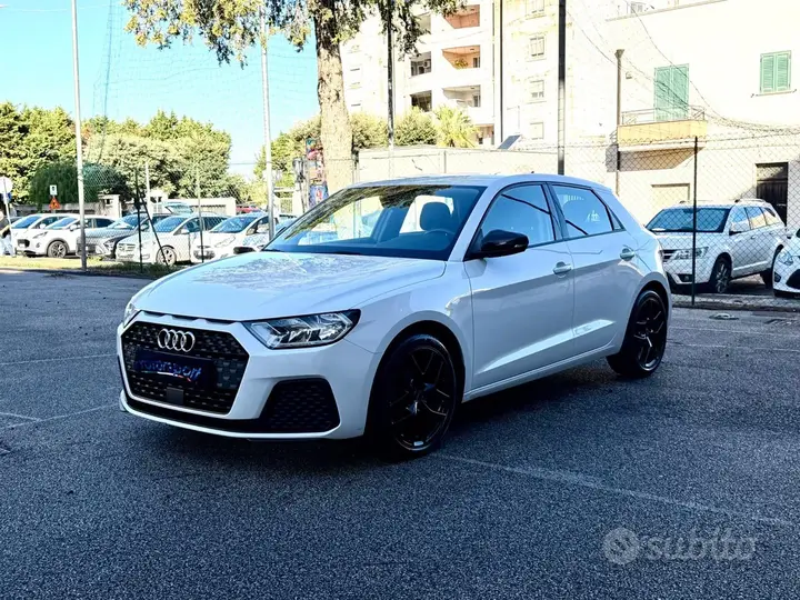 Audi A1 2020 photo 2