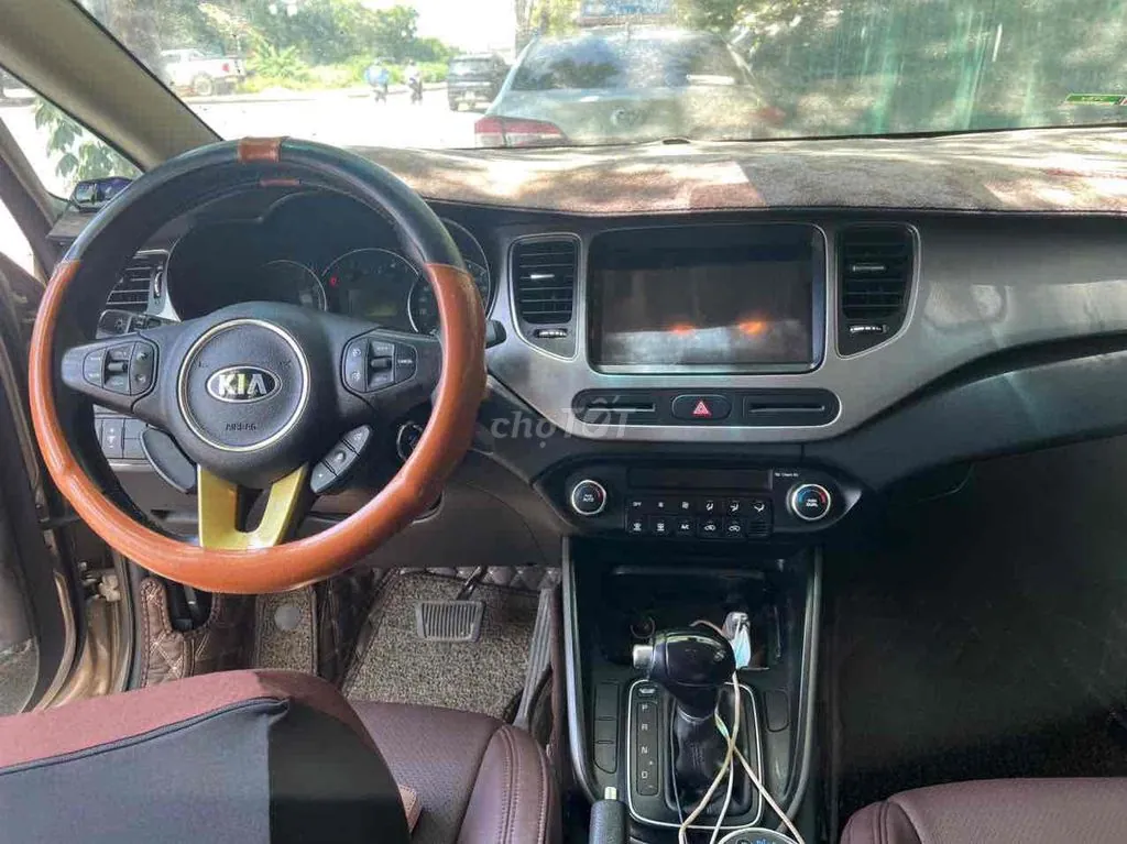 Kia Rondo 2015 photo 3