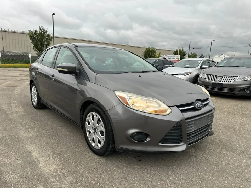 Ford Focus 2013 photo 3