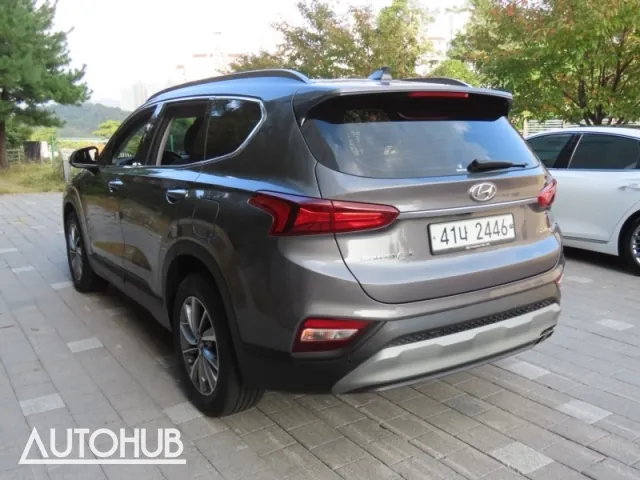 Hyundai Santa Fe 2018 photo 4