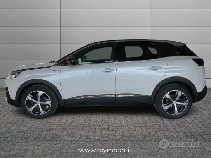 Peugeot 3008 2019 photo 3