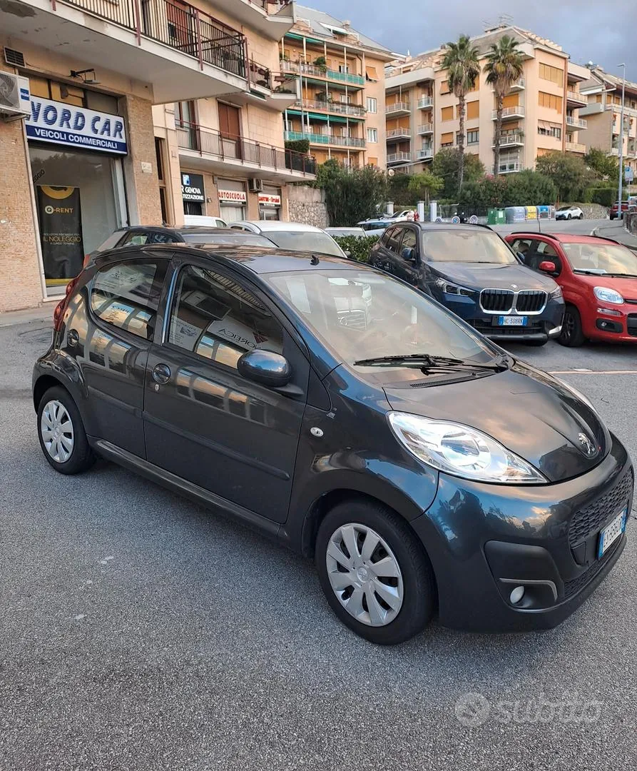 Peugeot 107 2013 photo 2