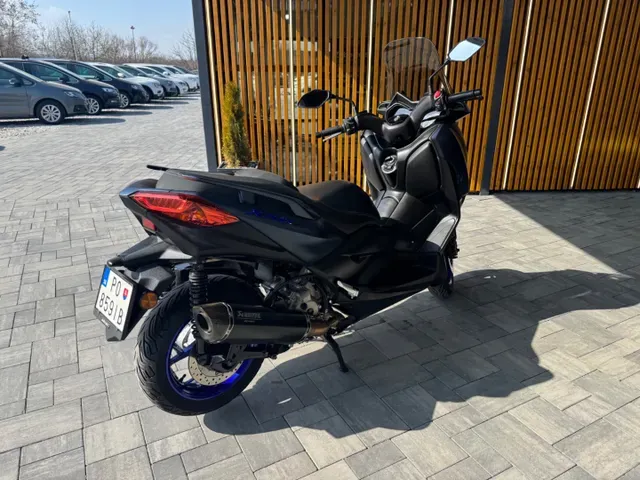 Yamaha X-Max 300 2022 photo 3
