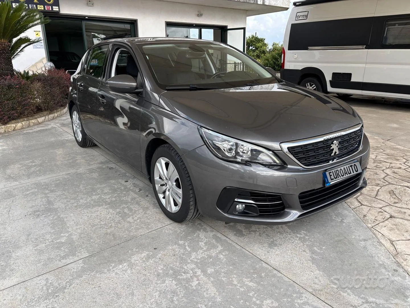 Peugeot 308 2021 photo 3