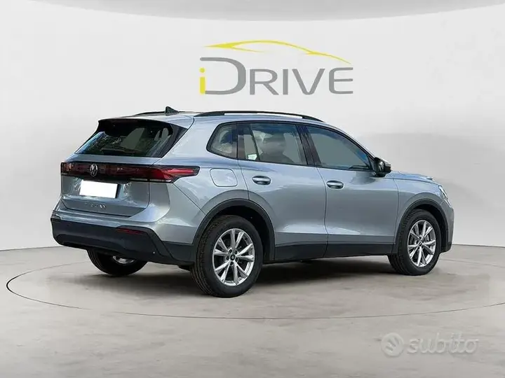 Volkswagen Tiguan 2024 photo 5
