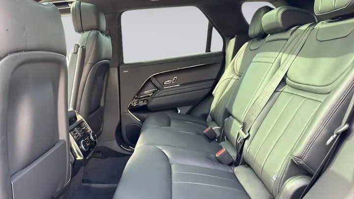 Land Rover Range Rover Sport 2023 photo 4