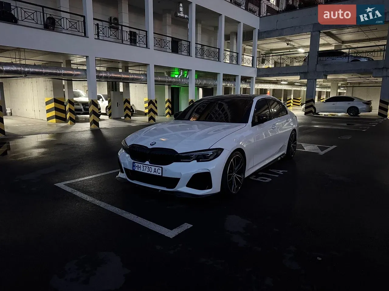 BMW 3 Series 2020 photo 2