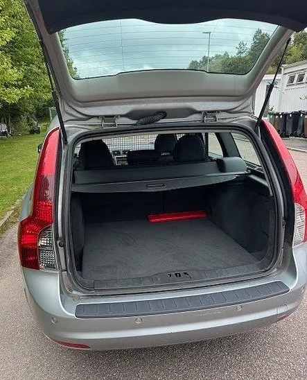 Volvo V50 2011 photo 4