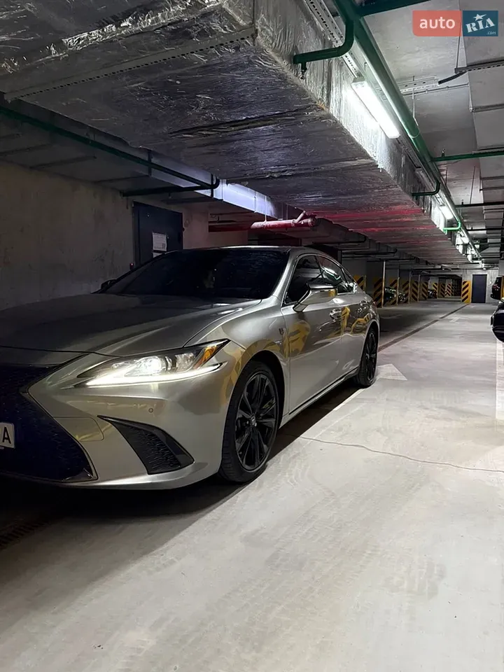 Lexus Es