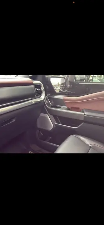 Ford F-150 Lariat 2022 photo 3