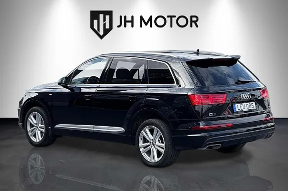 Audi Q7 2016 photo 3