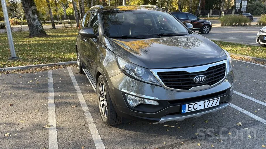 Kia Sportage 2013 photo 2
