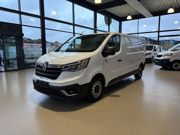 Renault Trafic 2024 photo 3