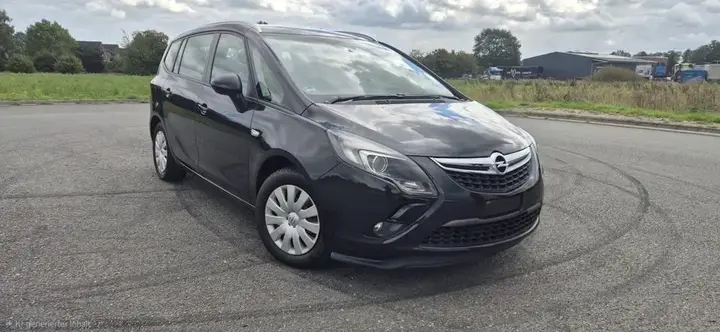 Opel Zafira Tourer