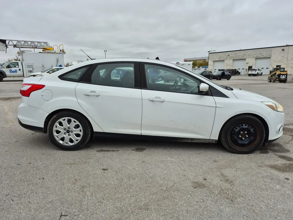 Ford Focus 2014 photo 4