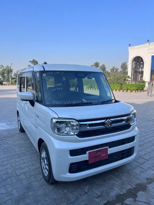 Suzuki Spacia