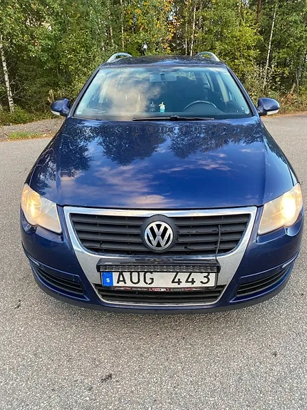 Volkswagen Passat 2009 photo 4