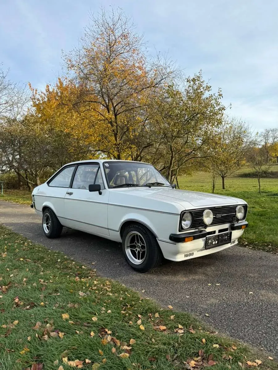 Ford Escort
