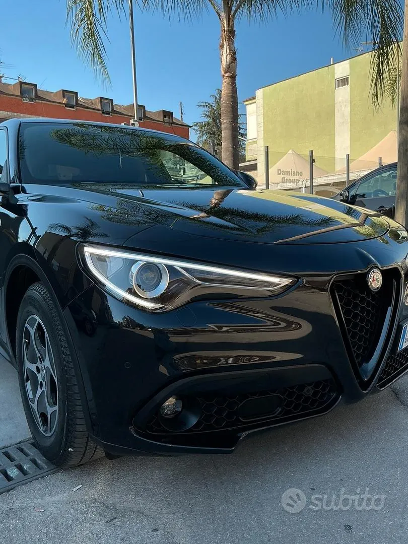 Alfa Romeo Stelvio 2022 photo 2