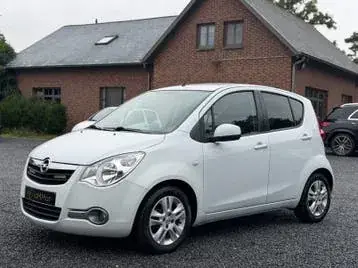 Opel Agila